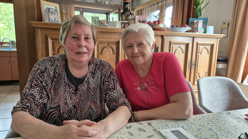 Vrijwilliger dagoppas en klant